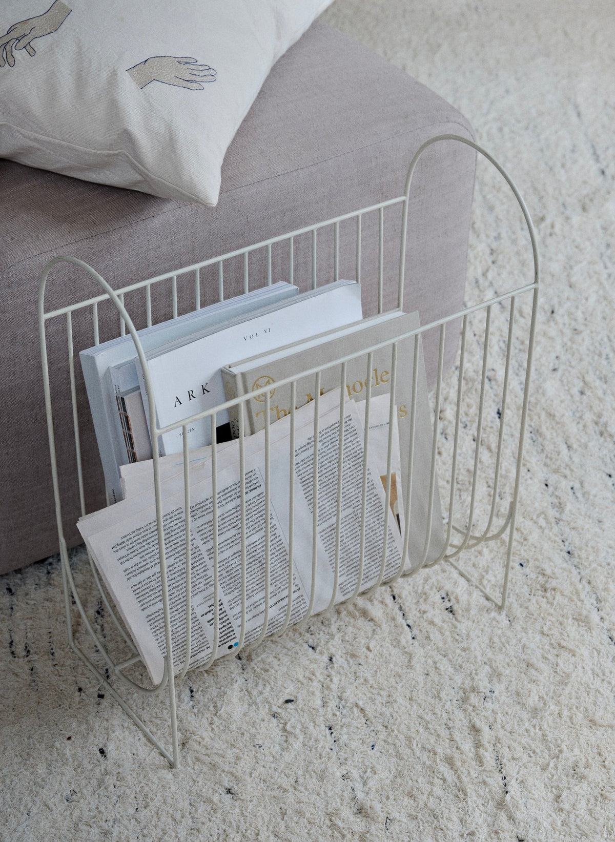 Broste Copenhagen Design-Zeitungsständer Maggie - hei-kju
