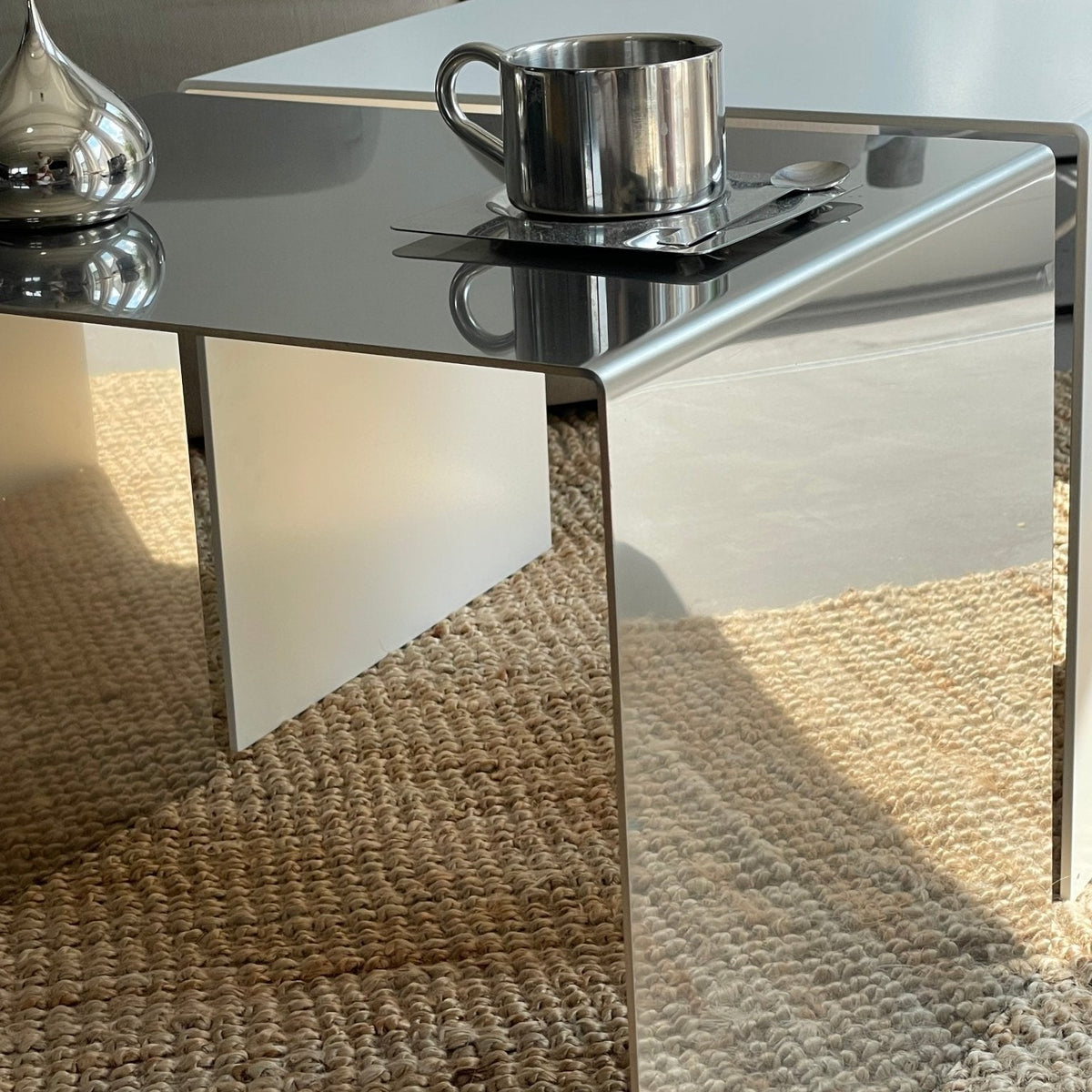 Mo Interiors Beistelltisch Spiegelpolierter Edelstahl - hei - kju