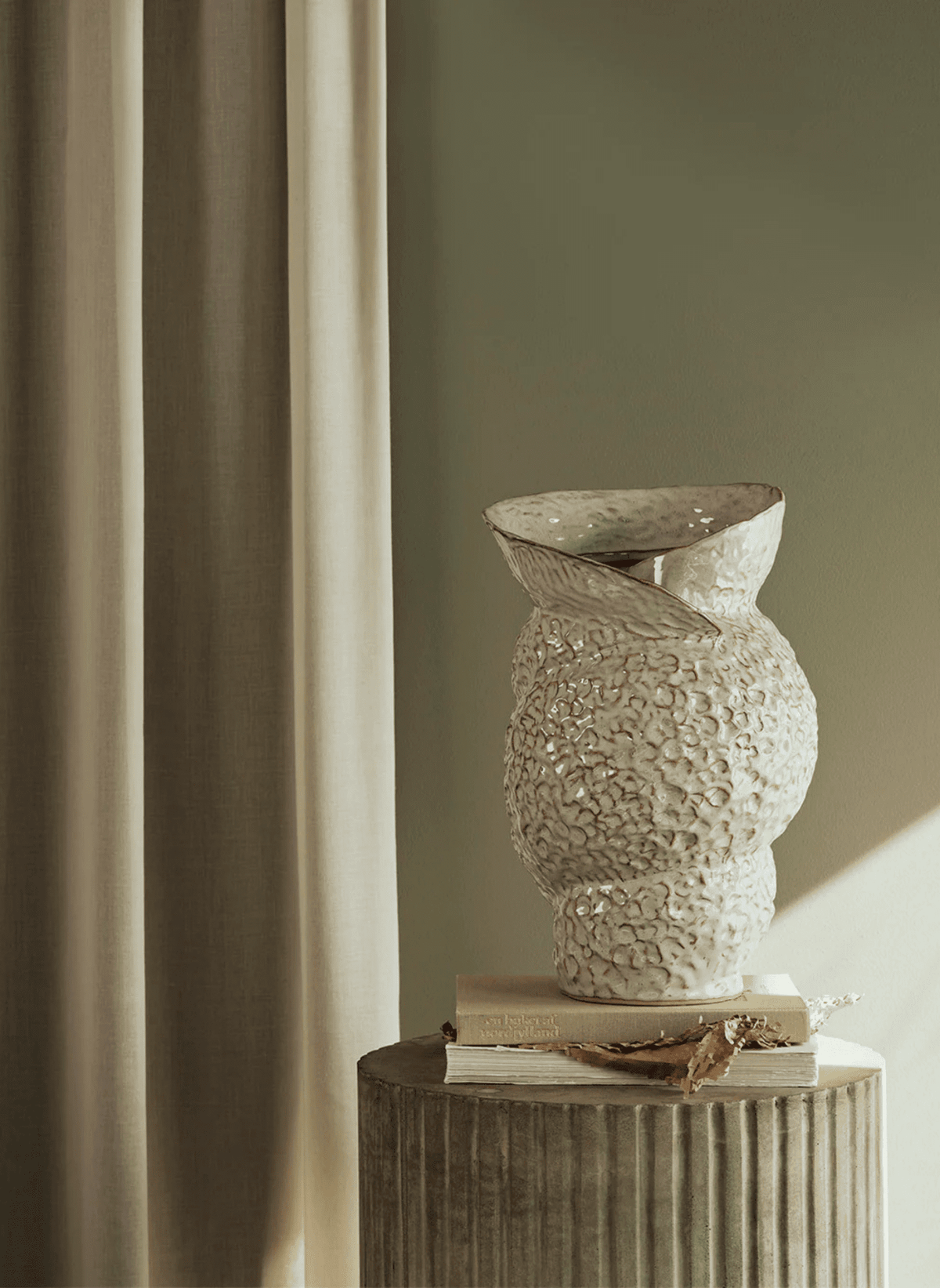 Broste Copenhagen Vase Shelly - hei - kju